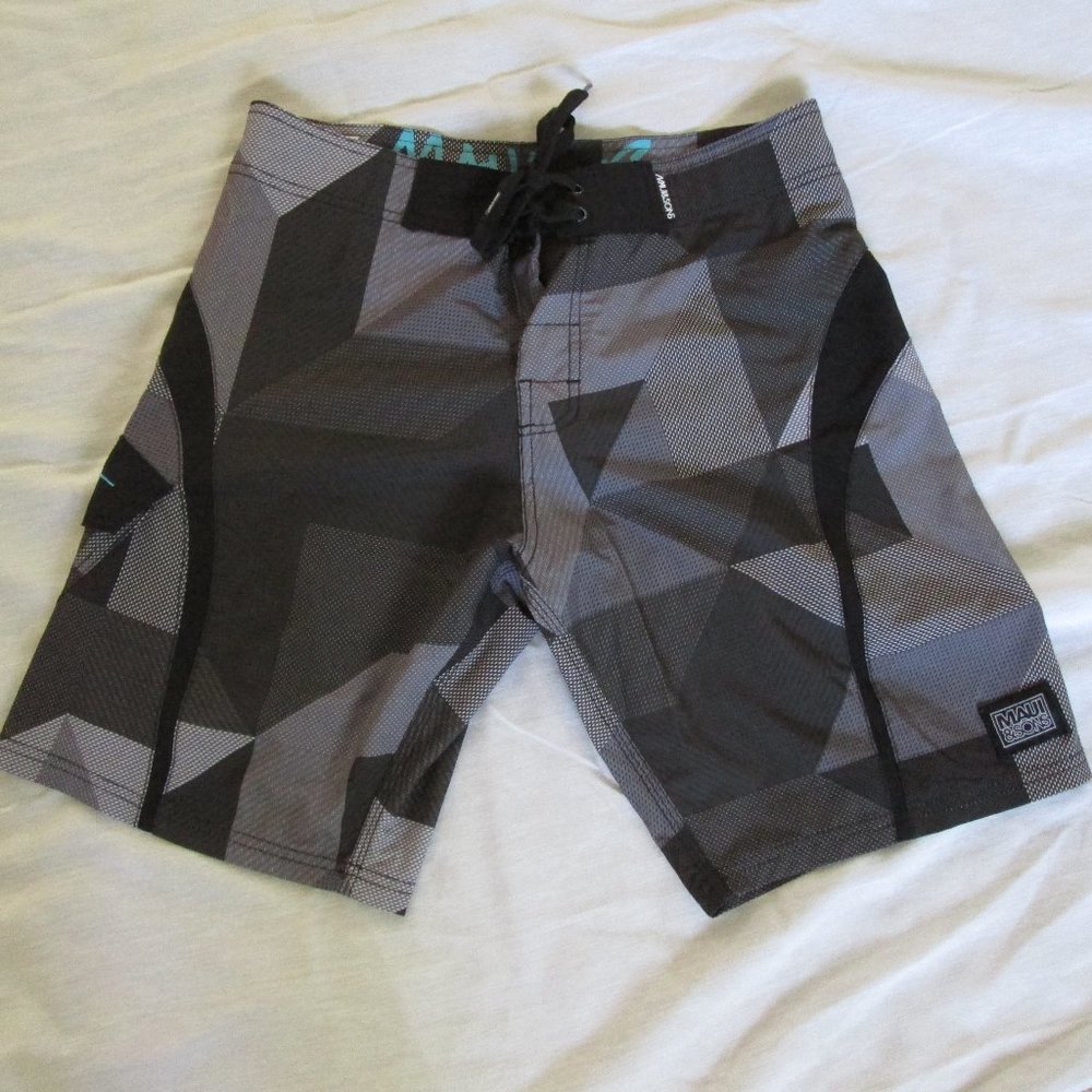 Maui and Sons Board Shorts Mens Size 30